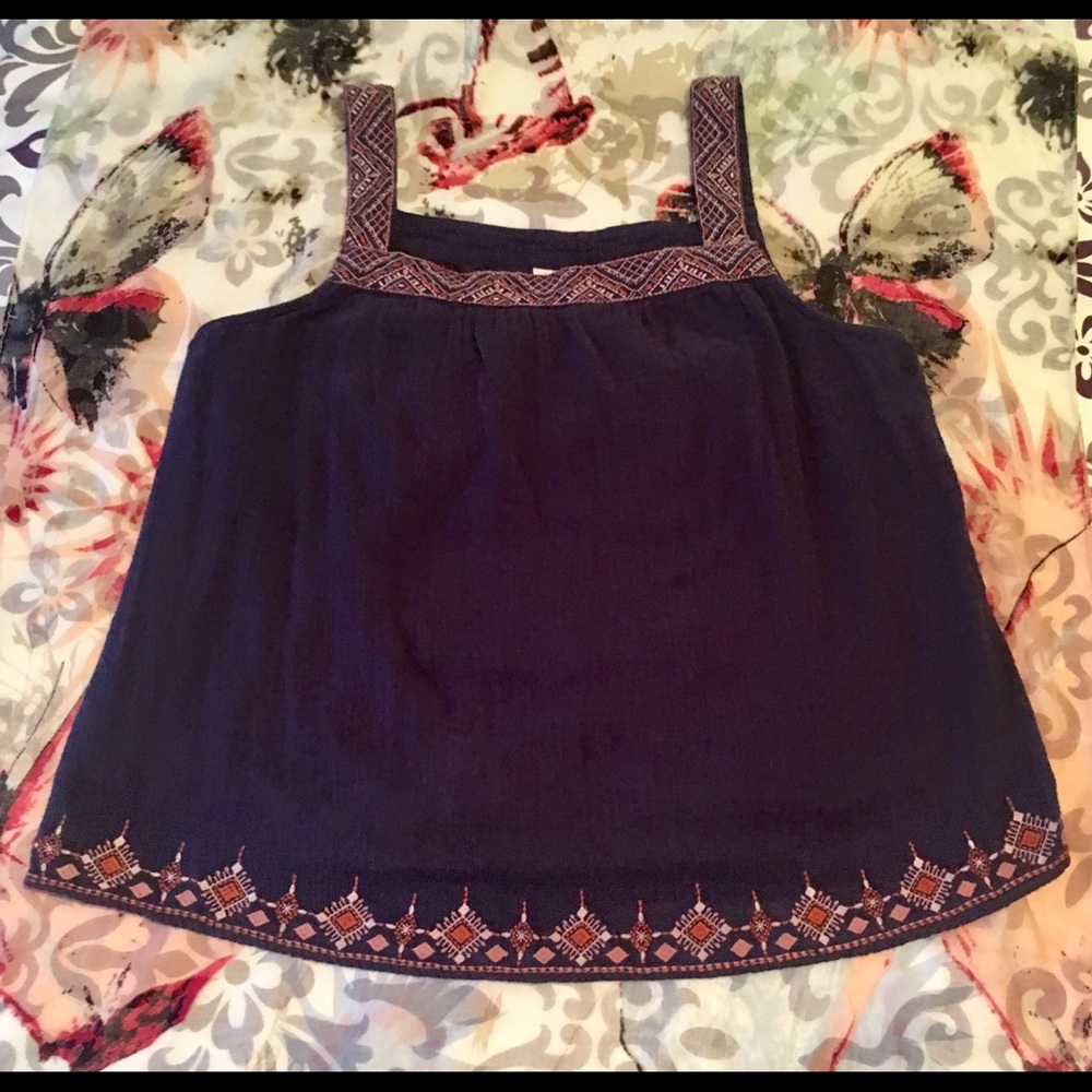 🌺2/$10🌺 Knox Rose tank top